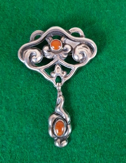 Jugend stor h�ngesmykke m rav 2021